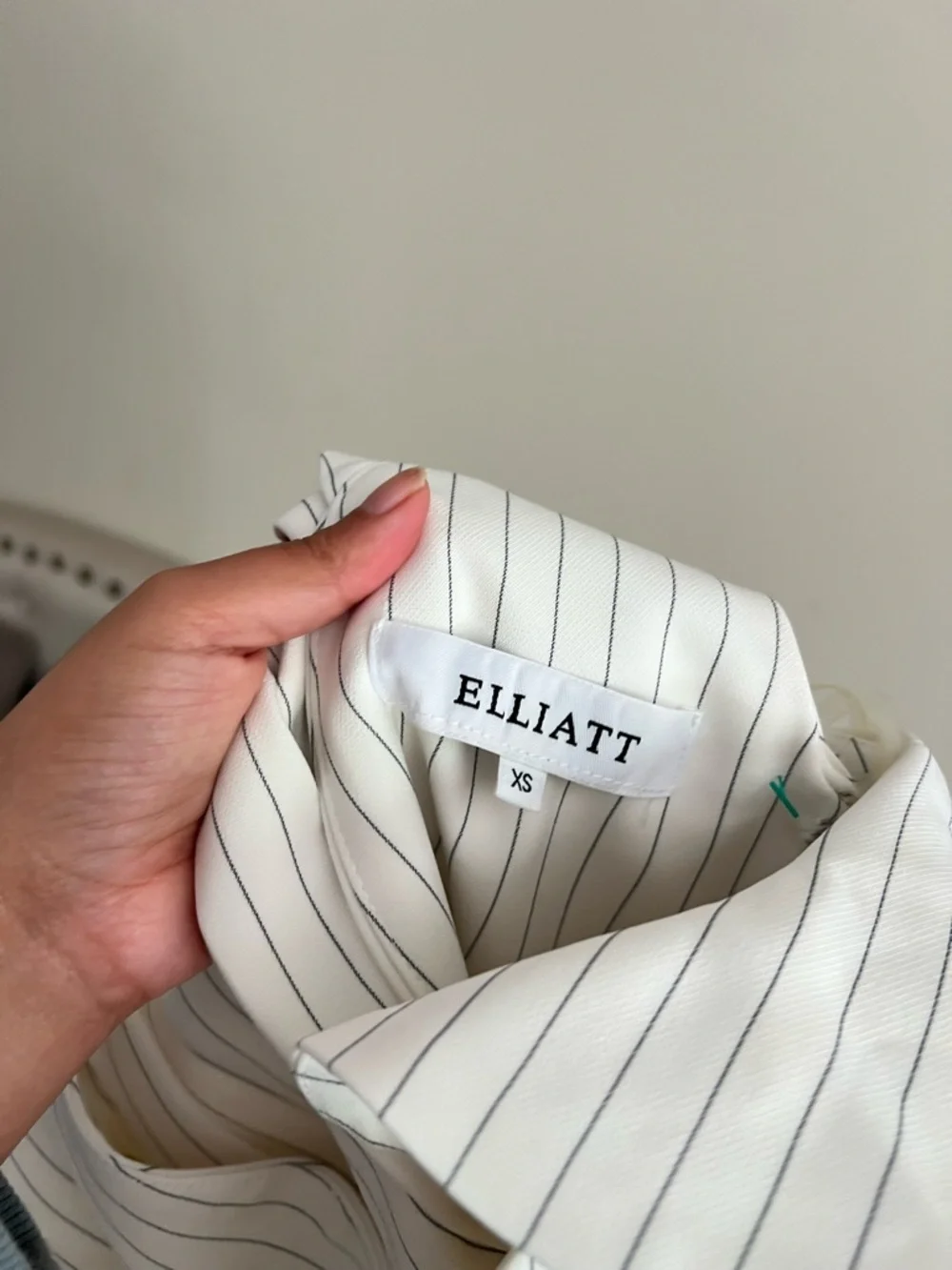 Elliatt stunning stripped